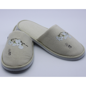 Closed toe indoor hotel eva slipper with bag